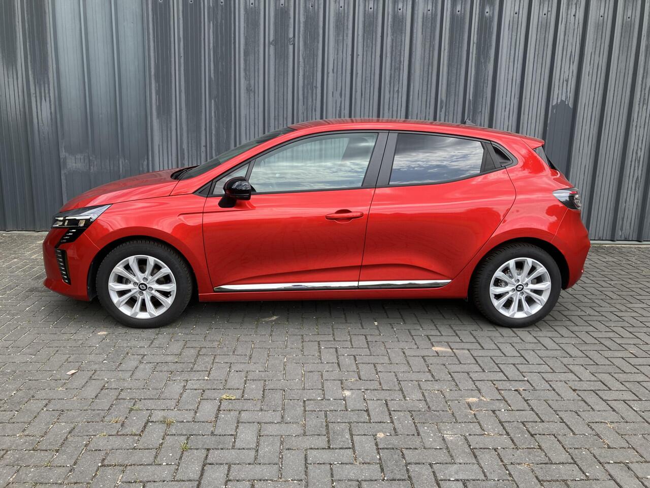 Renault CLIO 1.0 TCe 90 GPF Evolution * LM-Velgen, Parkeersensoren, Donker Glas, Stoelverwarming, Navigatie, Reservewiel, Cruise Control, Licht/Regensensor, Apple CarPlay/Android Auto