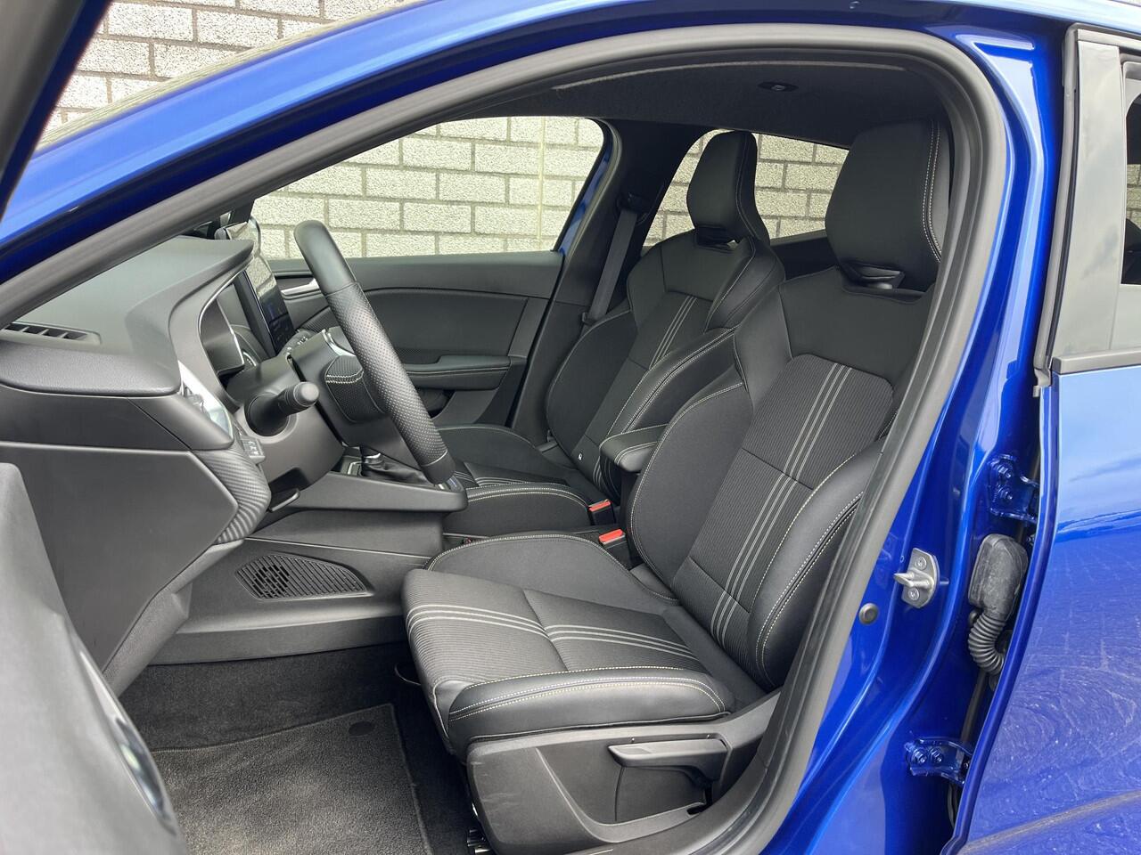 Renault CLIO 1.6 E-Tech Hybrid 145 E-Tech Engineered | Apple CarPlay / Android Auto | Achteruitrijcamera | Parkeersensoren V+A | DAB+ | Alpine | R.s