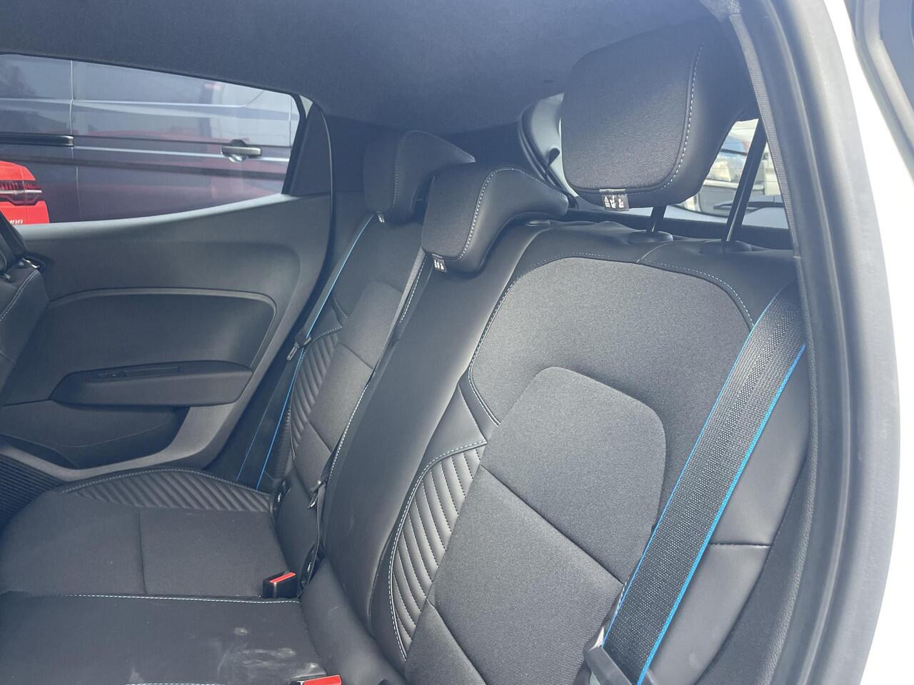 Renault CLIO 1.6 E-Tech Full Hybrid 145 esprit Alpine | Trekhaak | Premium Sound BOSE | Pack winter