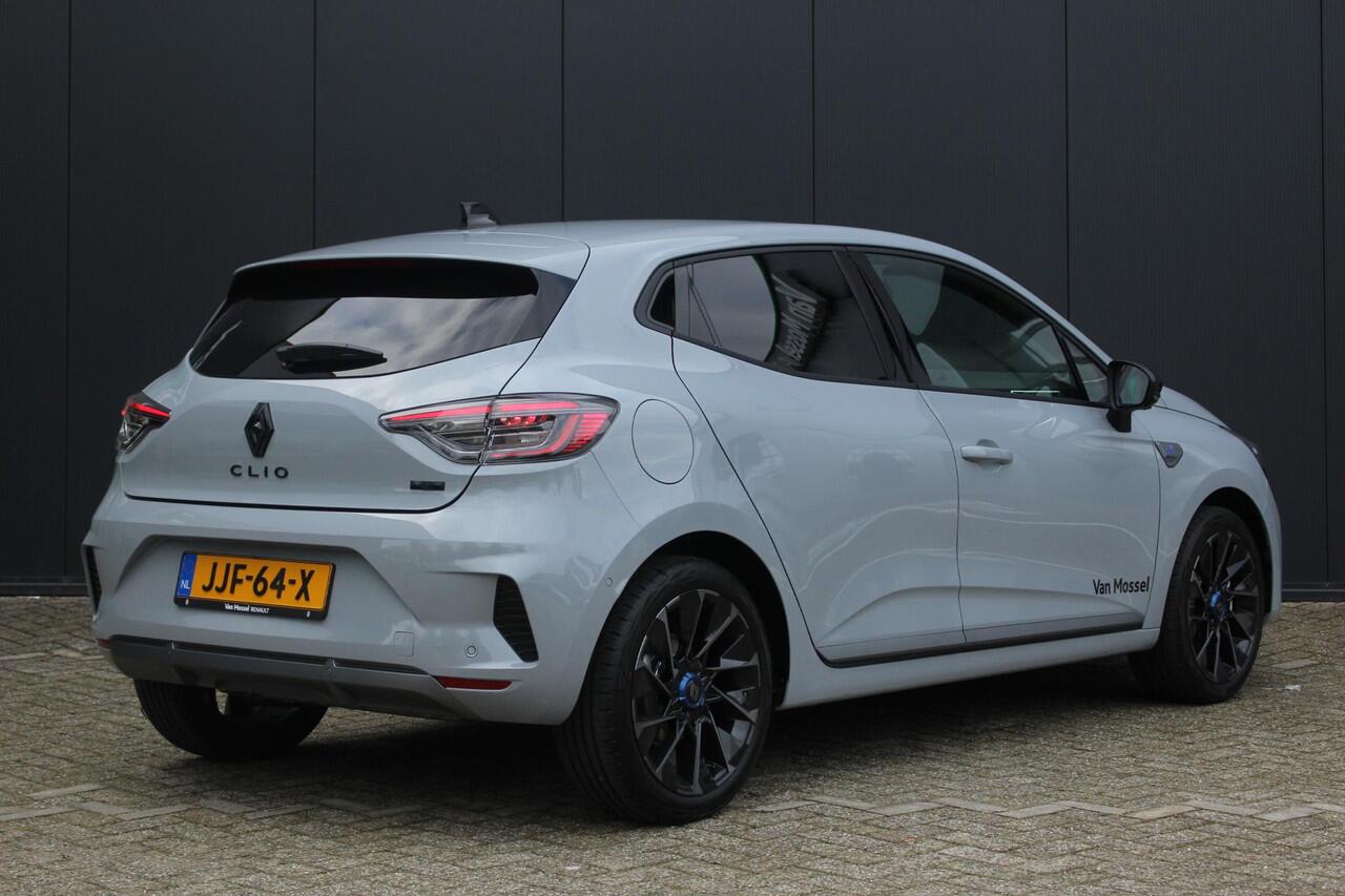 Renault CLIO 1.6 E-Tech Full Hybrid 145Pk esprit Alpine | Bose Geluidsysteem | Google Navigatie | 360 Camera | Stoel & Stuurverwarming | Multisense | Draadloze Carplay |