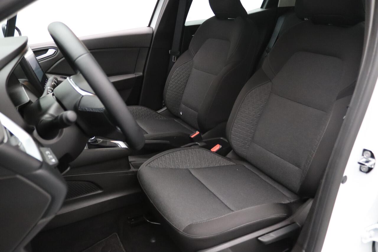 Renault CLIO 1.6 E-Tech Hybrid 140 Zen Airco | Cruise | Carplay | Parkeersens. achter