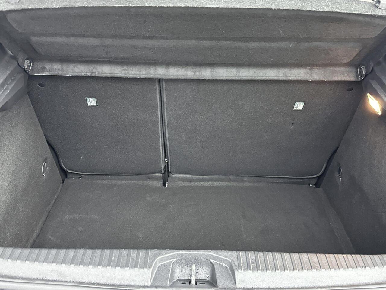 Renault CLIO 1.0 TCe 90 Equilibre | Apple Carplay & Android Auto | Airco | Cruise Control | LED Koplampen