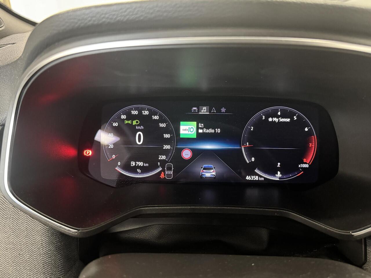 Renault CLIO 1.0 TCe 90 GPF techno | CAMERA | KEYLESS | APPLE CARPLAY & ANDROID AUTO | 17-INCH | NAVIGATIE