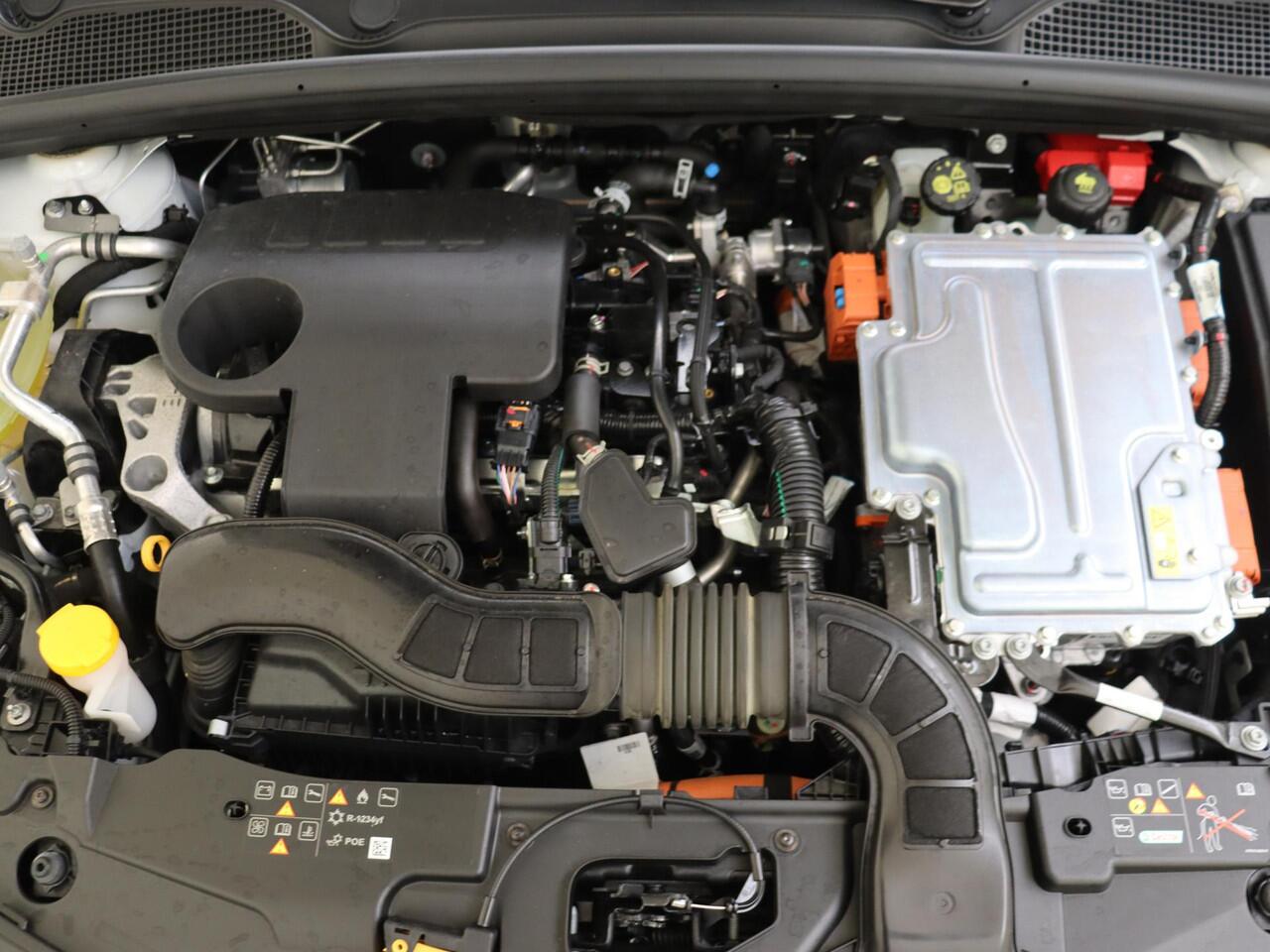 Renault CLIO 1.6 E-Tech Hybrid 145 Equilibre | Automaat | Apple/Android carplay | Airco