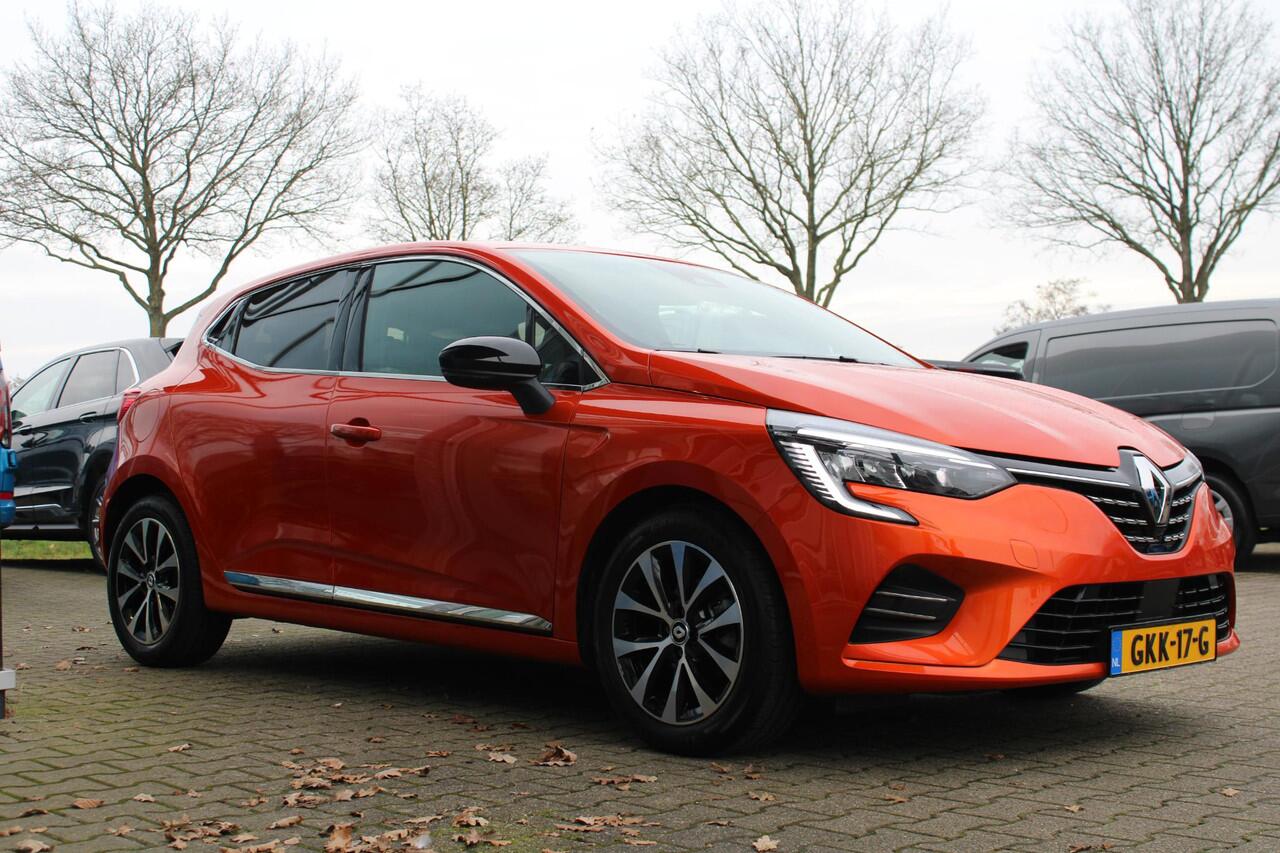 Renault CLIO 1.0 TCe 90 Techno | Stoel + Stuurverwarming | Climate Control | Cruise Control | Navigatie | Lichtmetalen Velgen | Parkeersensoren Achter |