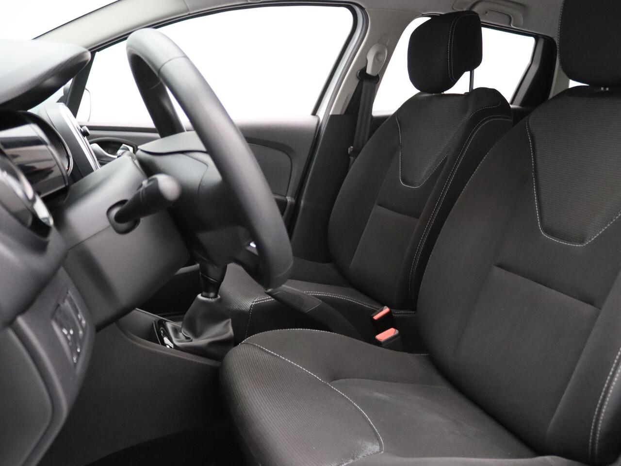 Renault CLIO Estate TCe 90pk Zen Airco | Cruise | Carplay