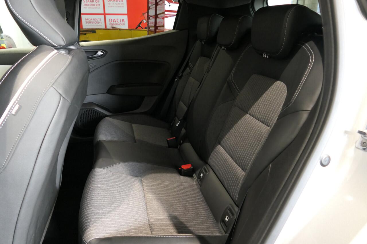 Renault CLIO 1.0 TCe 90 Techno - Occasion Lease vanaf ¤349 p/m - *Vraag naar beschikbaarheid!* - Allseasons - Camera - 9.3 Inch beeld - Sensoren V+A