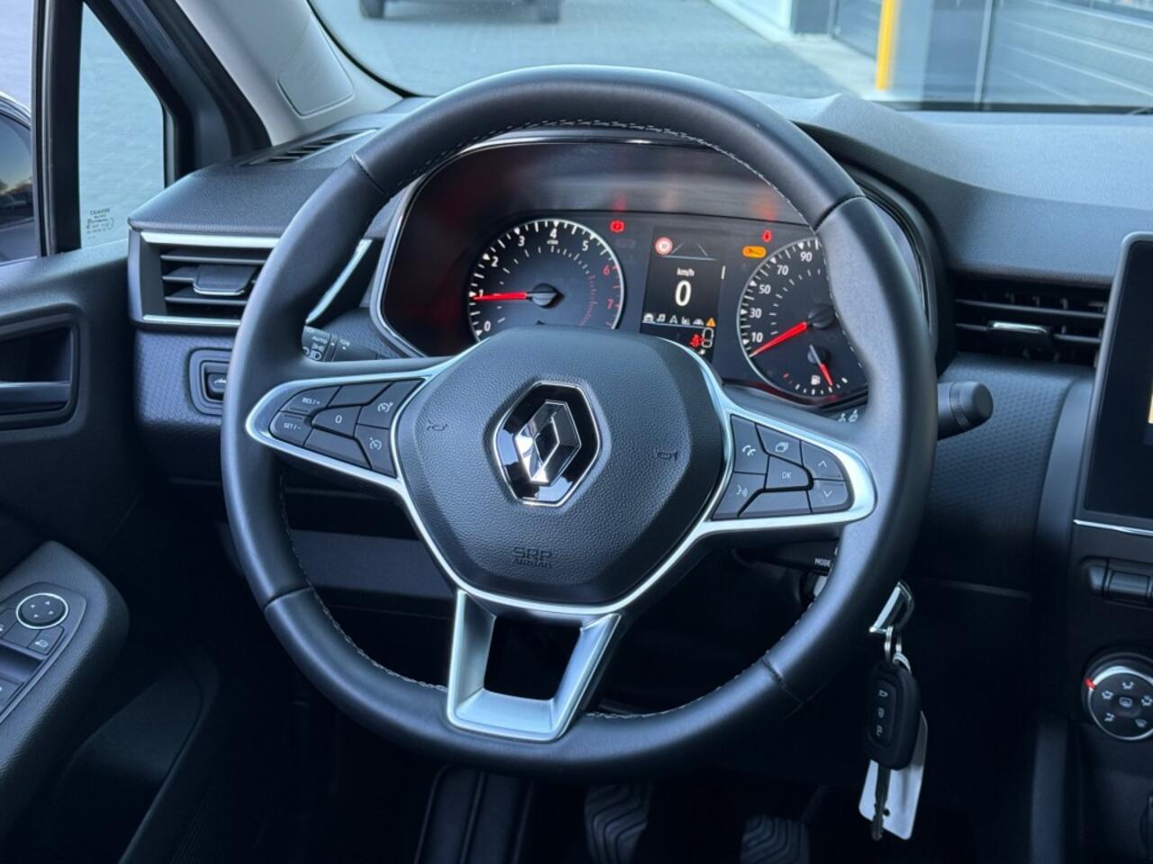 Renault CLIO 1.0 TCe 90 Equilibre Navi Parkeersensoren