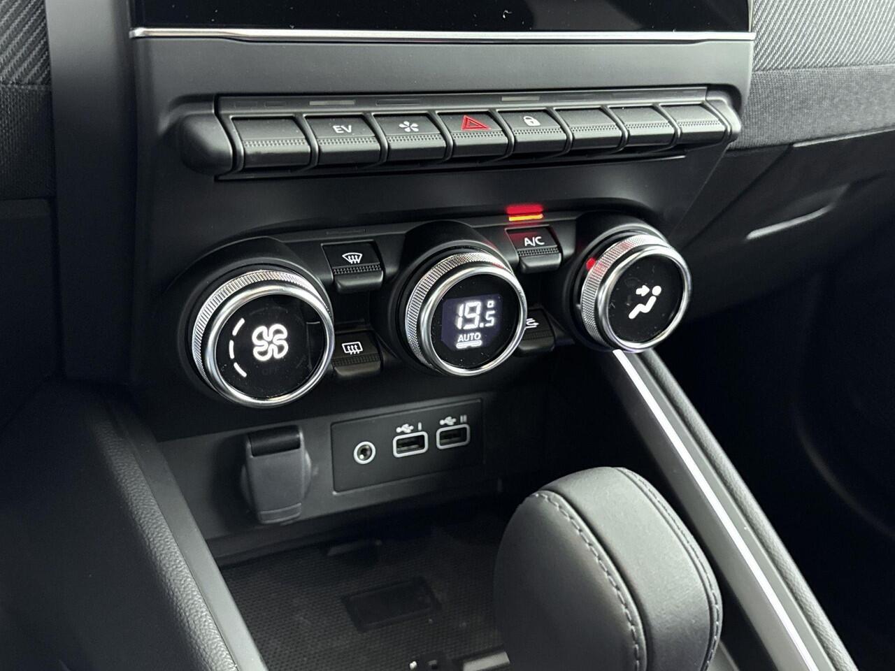 Renault CLIO 1.6 E-Tech Full Hybrid 145Pk esprit Alpine | Navigatie | Draadloze Apple & Android Carplay | Parkeersensoren & Camera | Adaptieve Cruise Control | Keyless Entry | DAB