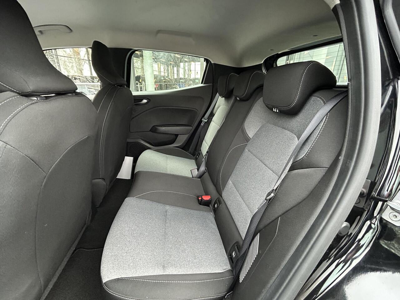 Renault CLIO 1.6 E-Tech Full Hybrid 145 evolution Automaat | Navigatie | Cruise Control | Carplay | All-season