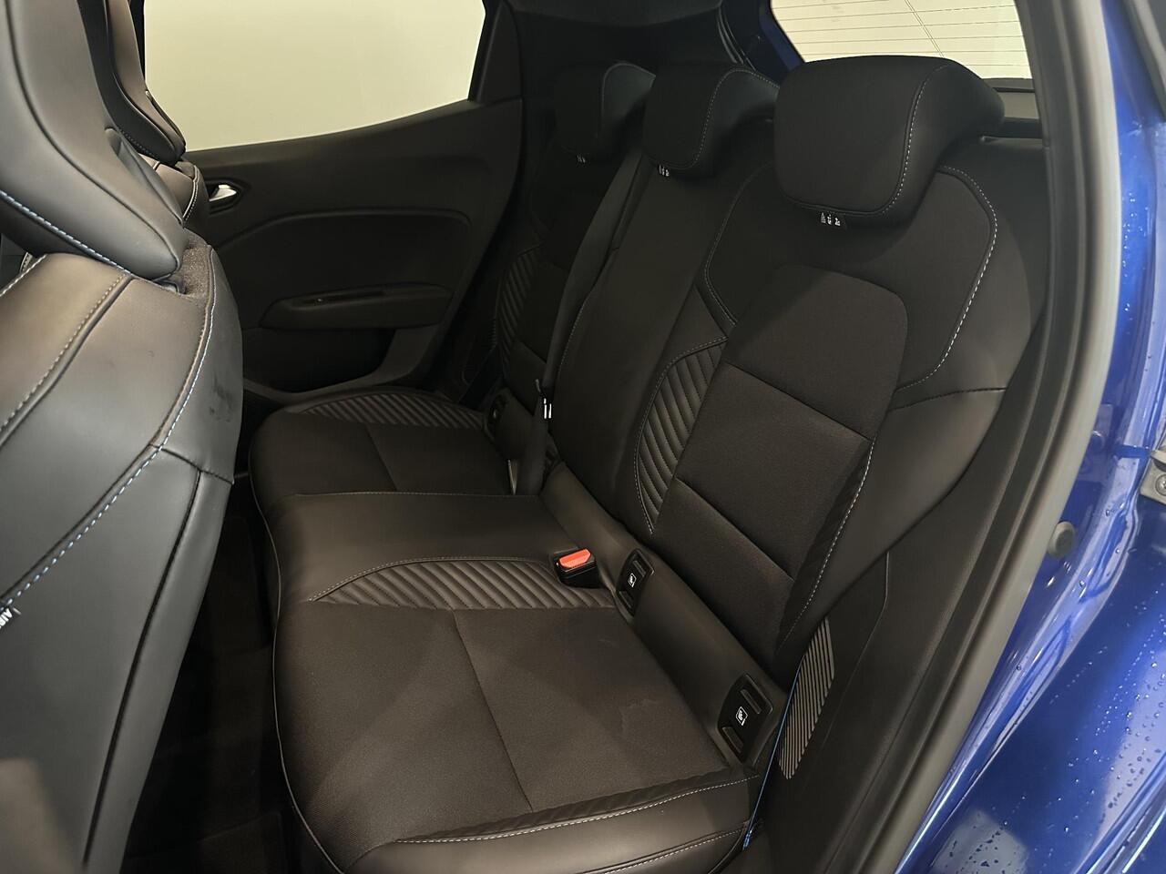 Renault CLIO 1.6 E-Tech Full Hybrid 145 esprit Alpine | BOSE | 360° camera | Adaptieve Cruise Control | Apple Carplay/Android Auto