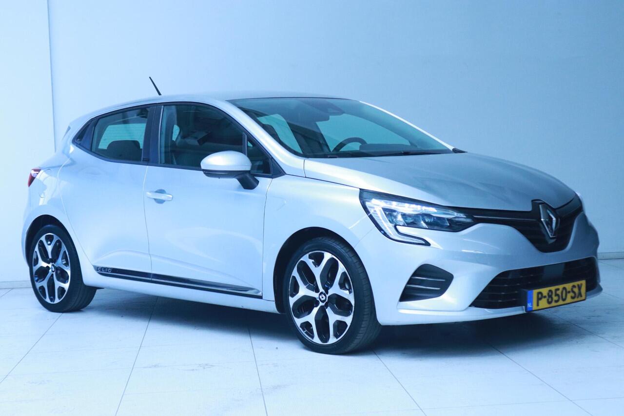 Renault CLIO 1.6 E-Tech Hybrid 140 Zen | Navigatie | Parkeersensoren achter | Apple Carplay/Android Auto | Airco |
