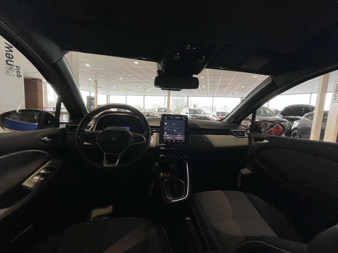 Renault CLIO 1.6 E-Tech Full Hybrid 145 techno / AUTOMAAT / PACK WINTER / ACHTERUITRIJCAMERA / PARKEERSENSOREN / CRUISE CONTROL