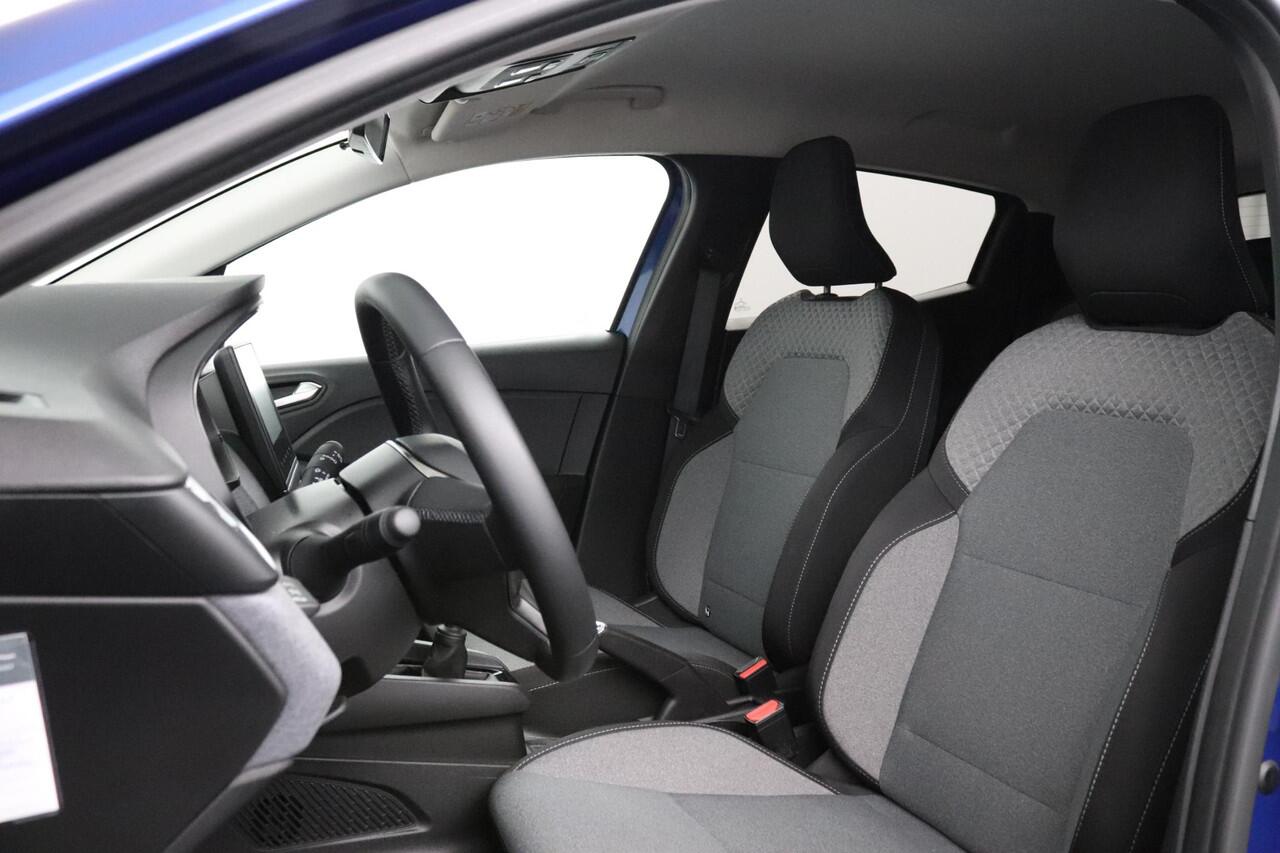 Renault CLIO 1.0 TCe 90 GPF evolution | Pack Look | Camera | Pack Navigation |