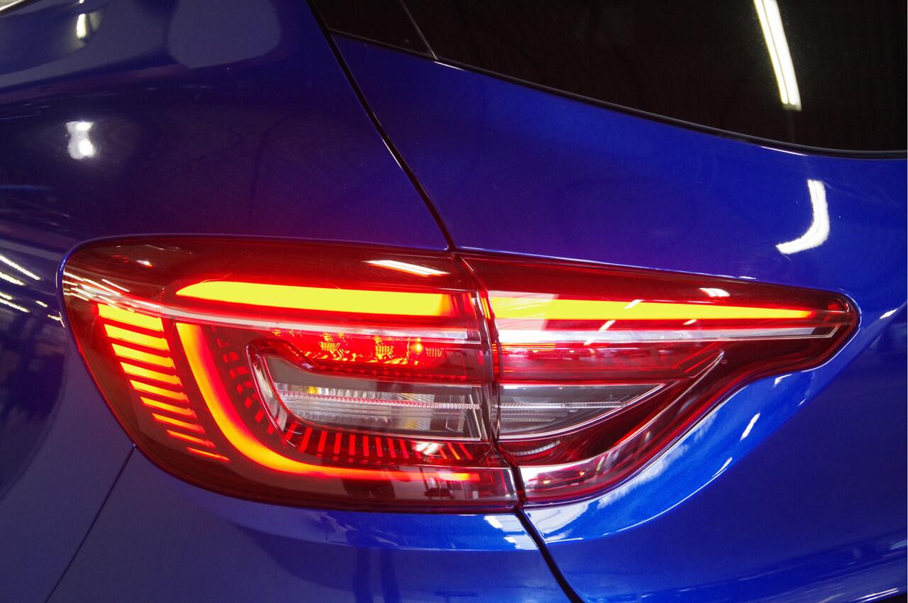 Renault CLIO 1.3 TCe Initiale Paris 131PK AUT. LED, LEDER, KEYLESS, CAMERA, STOEL/STUURVERWARMING, NAVI, CRUISE, CLIMA