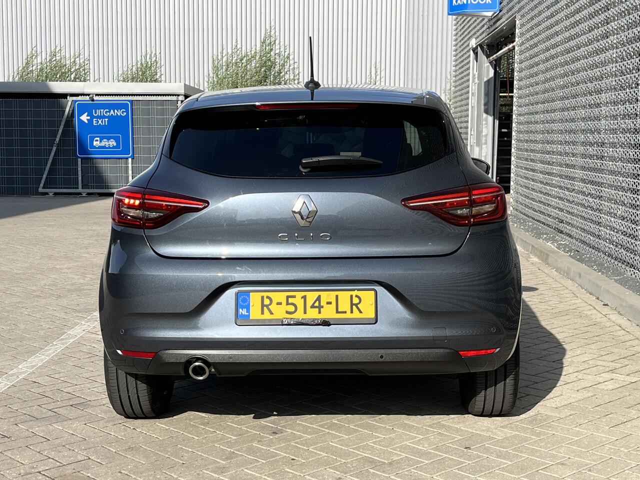 Renault CLIO 1.0 TCe Zen / App connect / Parkeersensoren achter / Cruise controle / Lichtmetaal 16 inch /