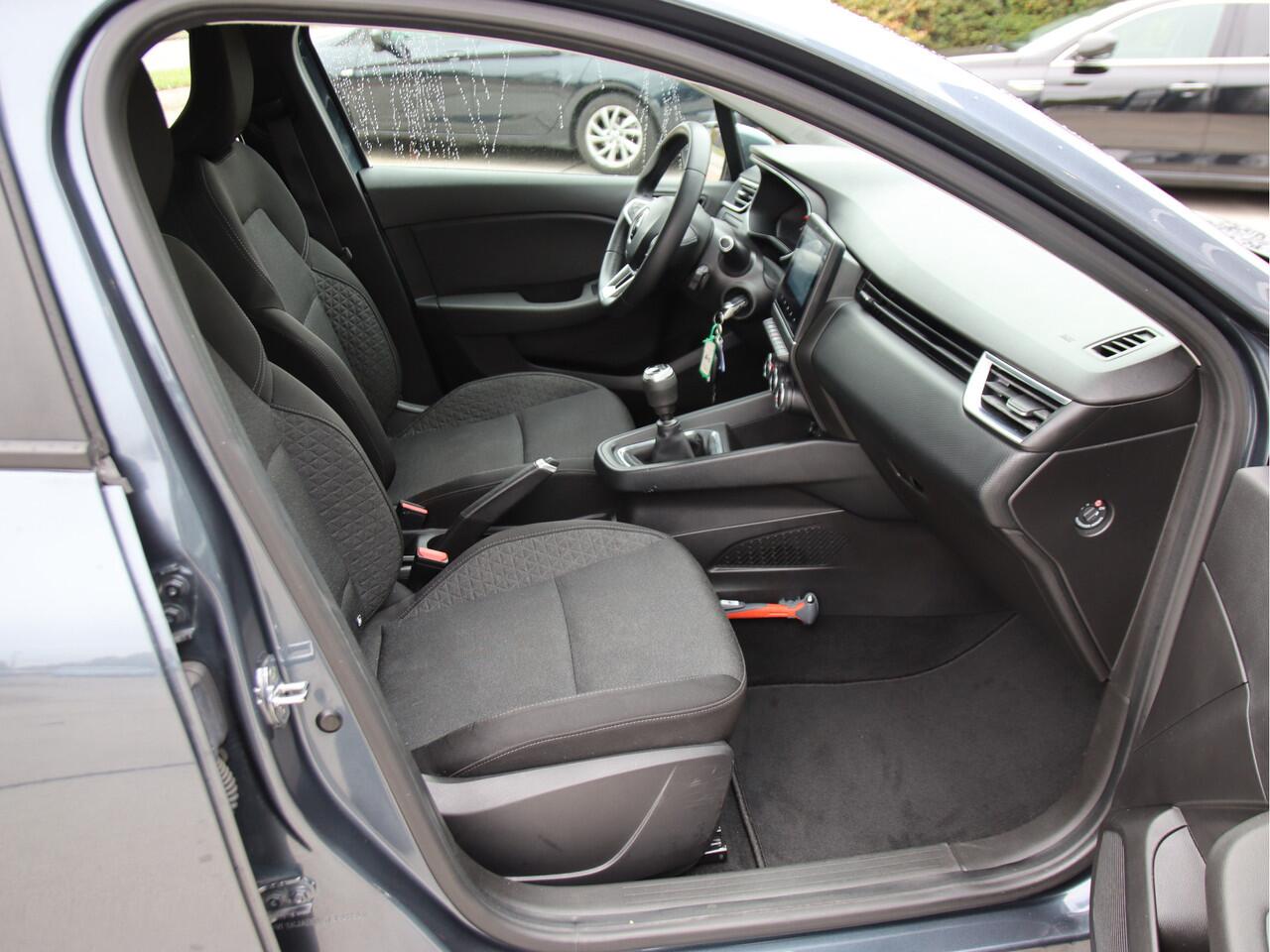 Renault CLIO 1.0 TCe Zen FULL LED, AC, Carplay, LMV, 1e eig BOMVOL! Aanbieding!