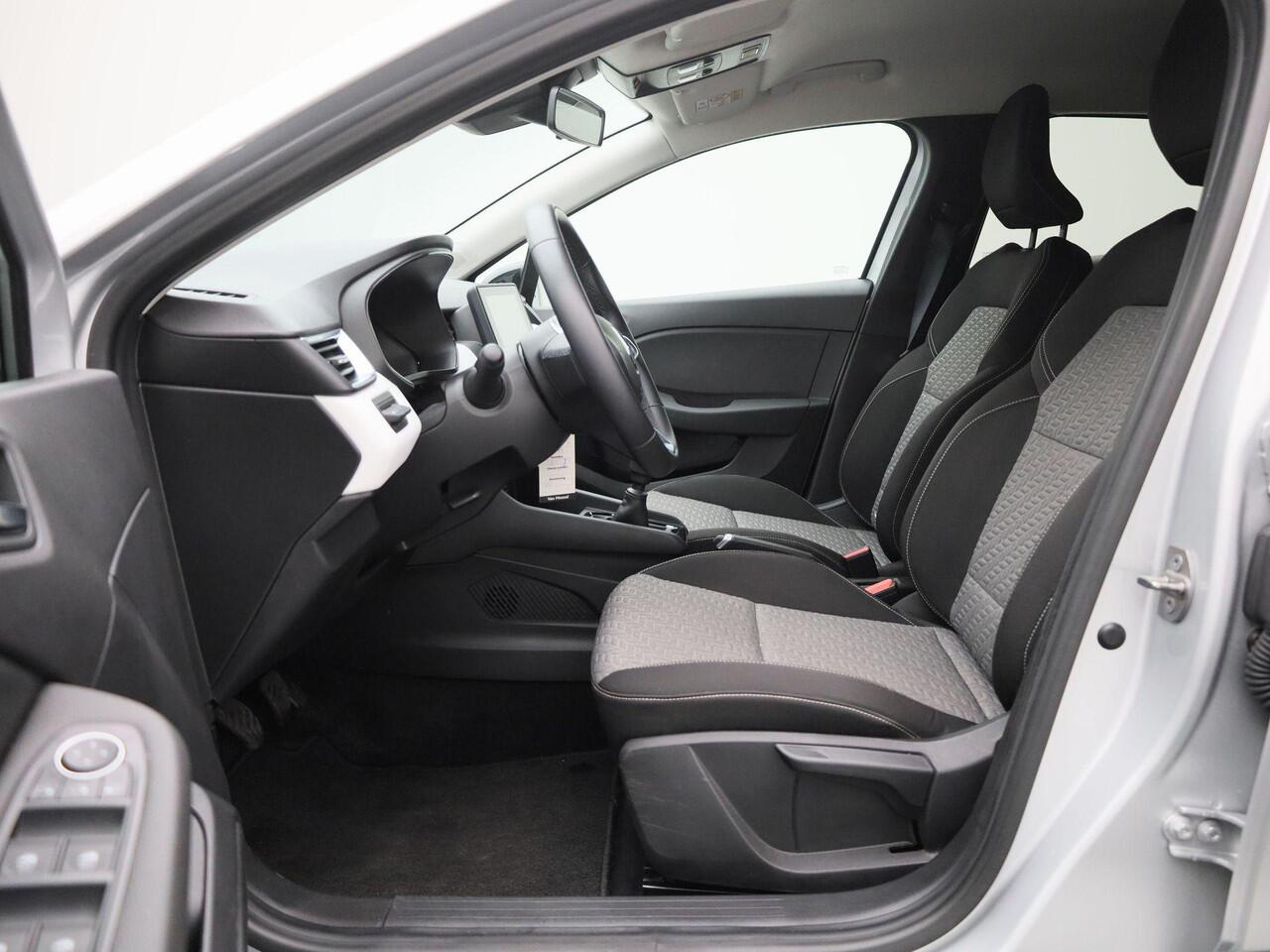 Renault CLIO TCe 90 Evolution | Easy Link multimediasysteem met Android Auto & Apple CarPlay | Airco | Parkeersensoren achter | Metaalkleur | Lichtmetalen velgen |