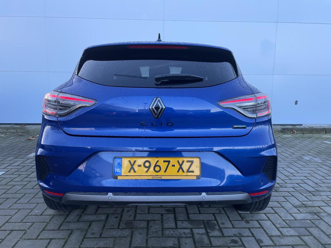 Renault CLIO 1.6 E-Tech Full Hybrid 145 esprit Alpine