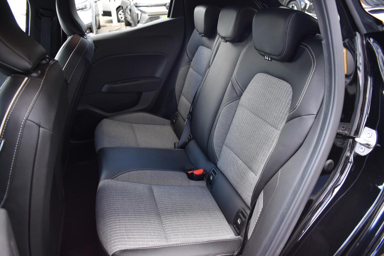 Renault CLIO E-Tech Full Hybrid 145 techno | AUTOMAAT | 360 CAMERA | BOSE | NAVI | APPLECARPLAY/ANDROIDAUTO | CRUISE CONTROL | CLIMATE CONTROL | PDC | LMV