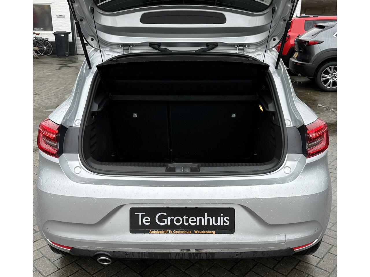 Renault CLIO Techno 1.0 TCe 90