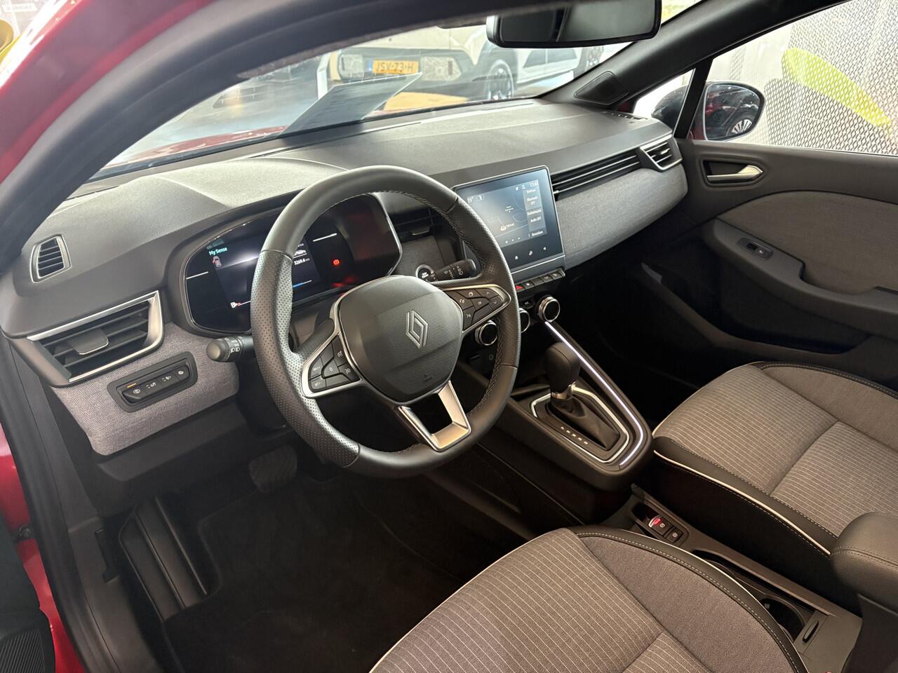 Renault CLIO 1.6 E-Tech Full Hybrid AUT 145 techno | Navigatie | Stoelverwarming | Climat Control | 360 Camera