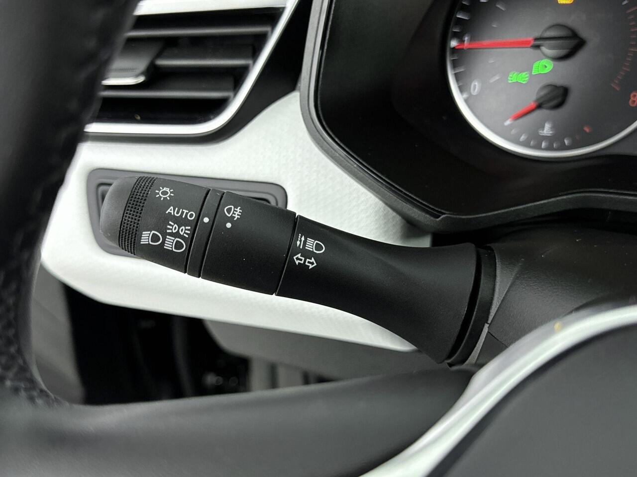 Renault CLIO 1.0 TCe 90Pk Evolution | Android & Apple Carplay | Parkeersensoren | Dodenhoekdetectie | Airco | Cruise Conrol