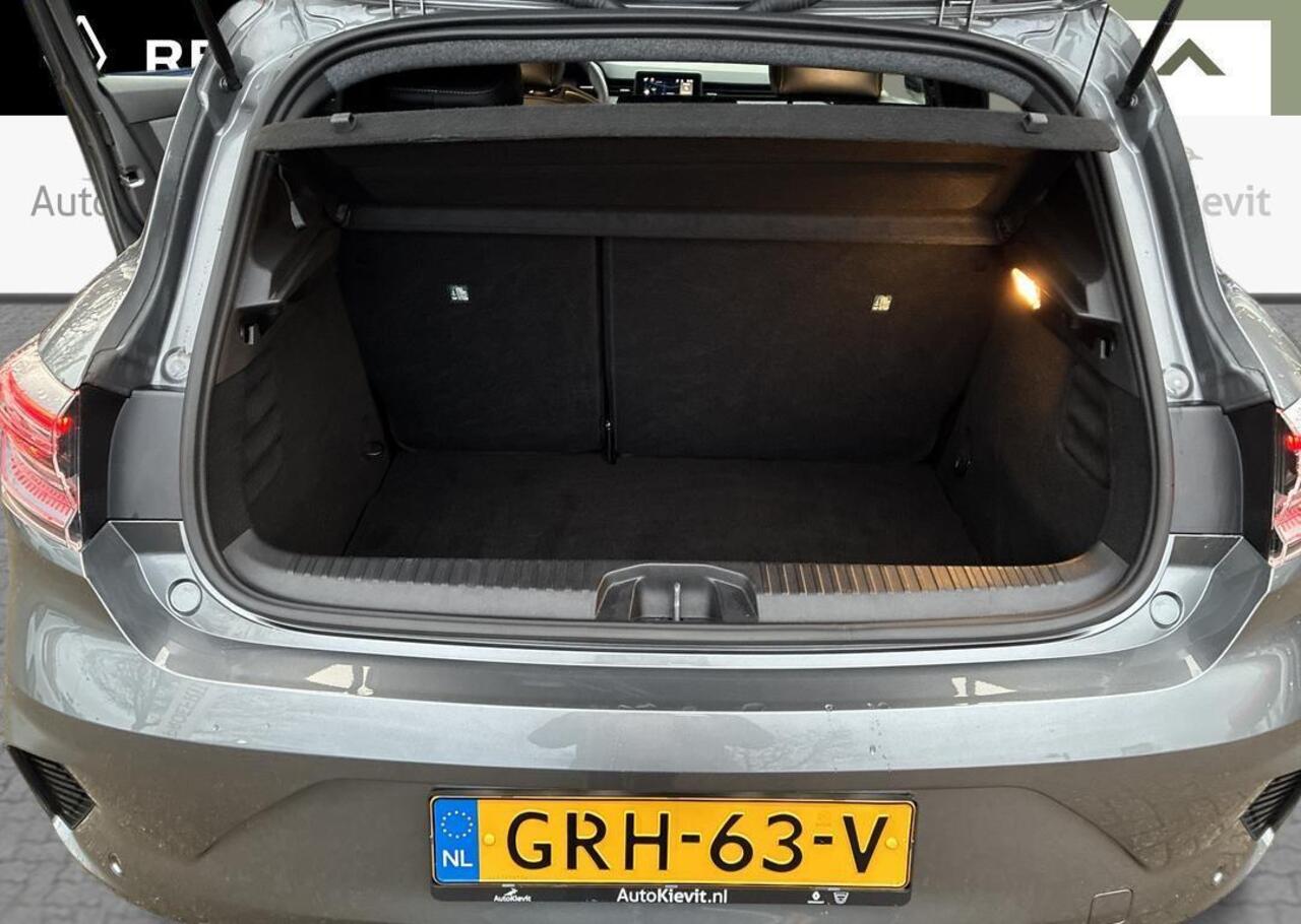 Renault CLIO 1.6 E-Tech Full Hybrid 145 techno