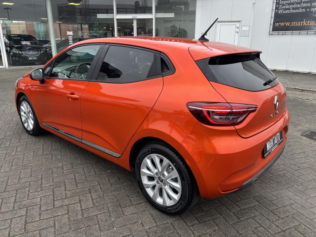 Renault CLIO 1.0 TCe Intens Cruise Carplay Navi PDC