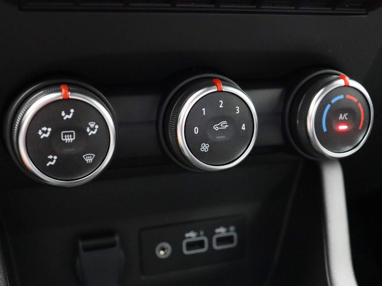 Renault CLIO TCe 90pk GPF evolution | Lichtmetalen velgen | Getint glas | Achteruitrijcamera |