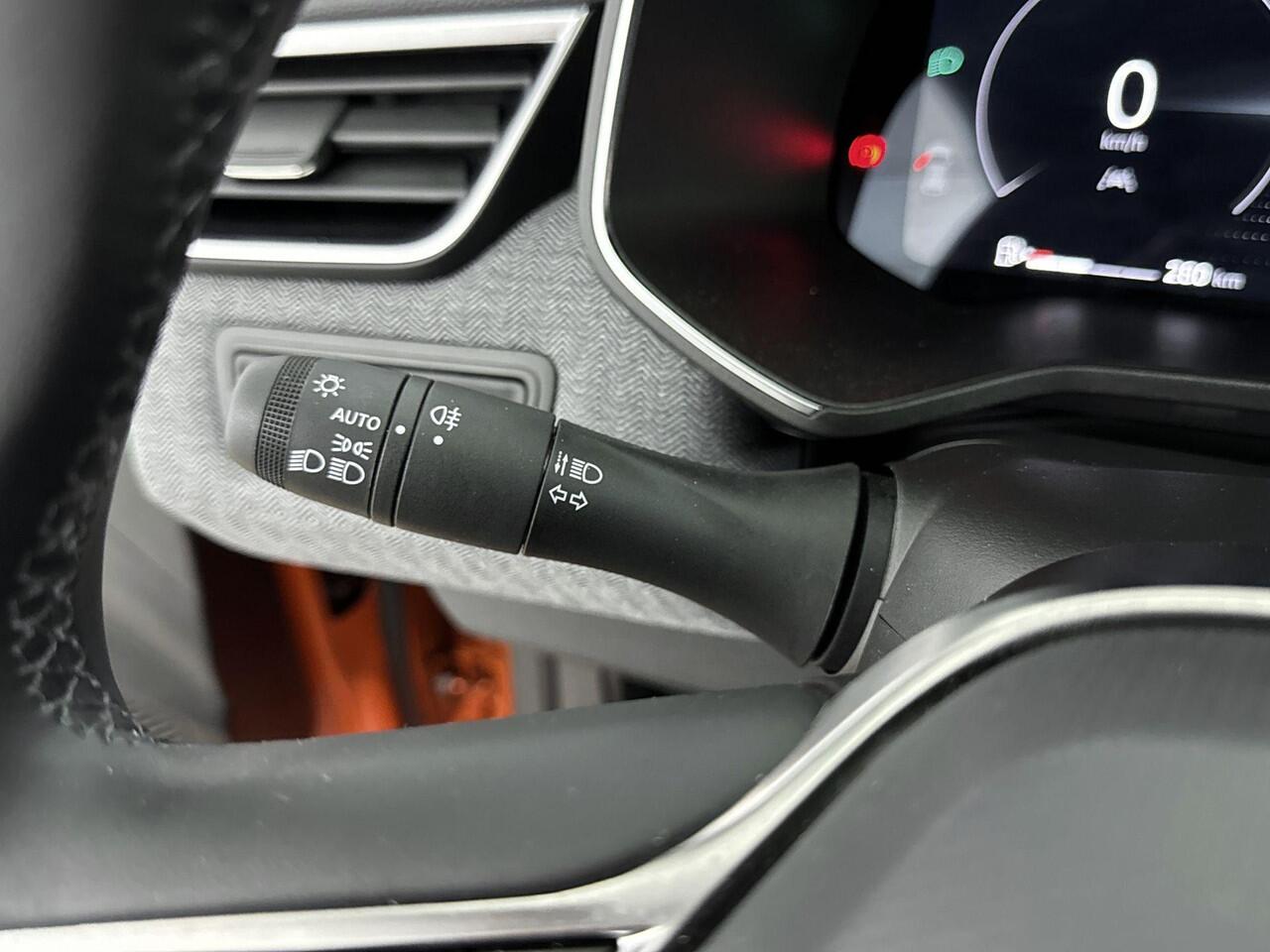 Renault CLIO 1.0 TCe 90 GPF techno | Apple Carplay & Android Auto | | Licht metalen velgen 16 | Bluetooth | Cruise Control | Navigatie