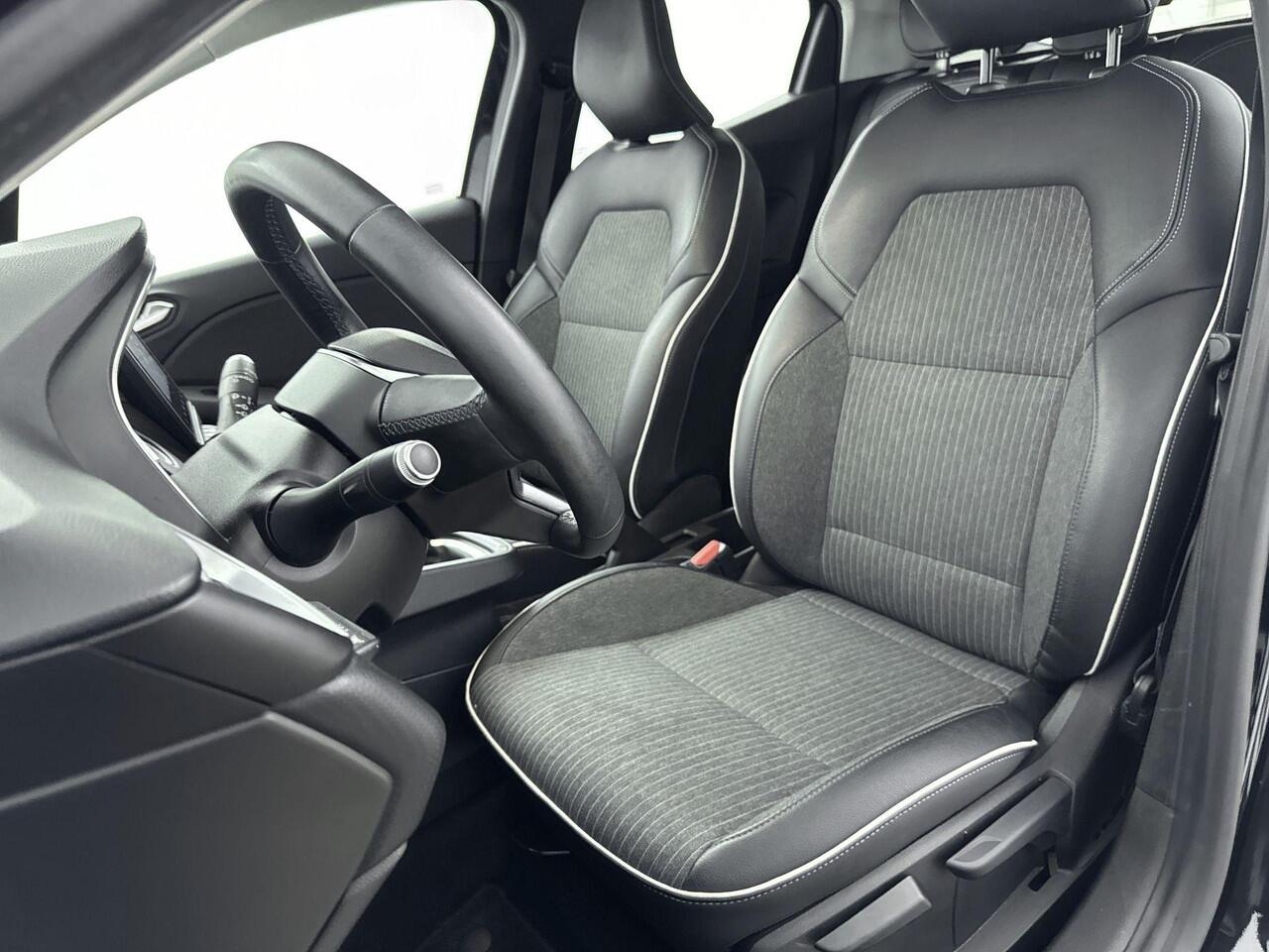 Renault CLIO 1.0 TCe 90Pk Intens | Navigatie | Apple & Android Carplay | Parkeersensoren Achter | Climate Control | Cruise Control & Snelheidsbegrenzer | Licht & Regensensor | Bluetooth Telefoon Voorbereiding |