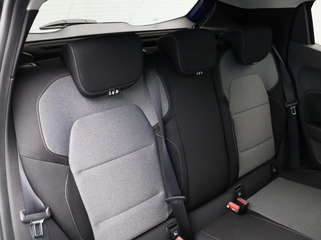 Renault CLIO TCe 90pk GPF evolution | Lichtmetalen velgen | Getint glas | Achteruitrijcamera |