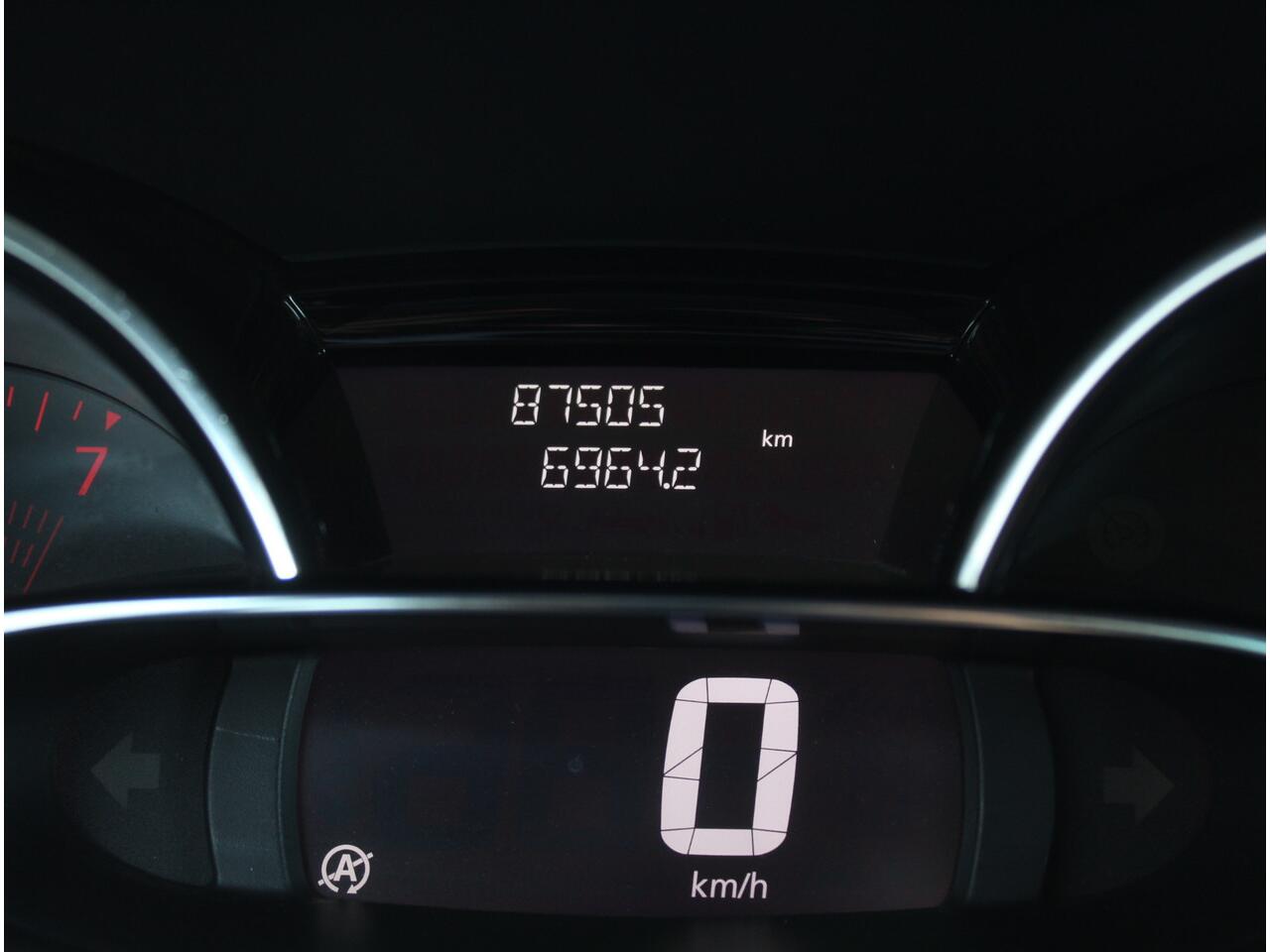 Renault CLIO 0.9 TCe Intens CLIMATE | LED | CARPLAY | NAVI | PDC | CRUISE | LMV