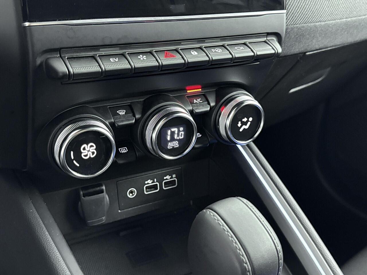 Renault CLIO 1.6 E-Tech Full Hybrid Esprit Alpine 145PK | Automaat | Navigatie | Adaptieve Cruise Control | 360 Camera | 17'' Inch Velgen | Apple CarPlay & Android Auto