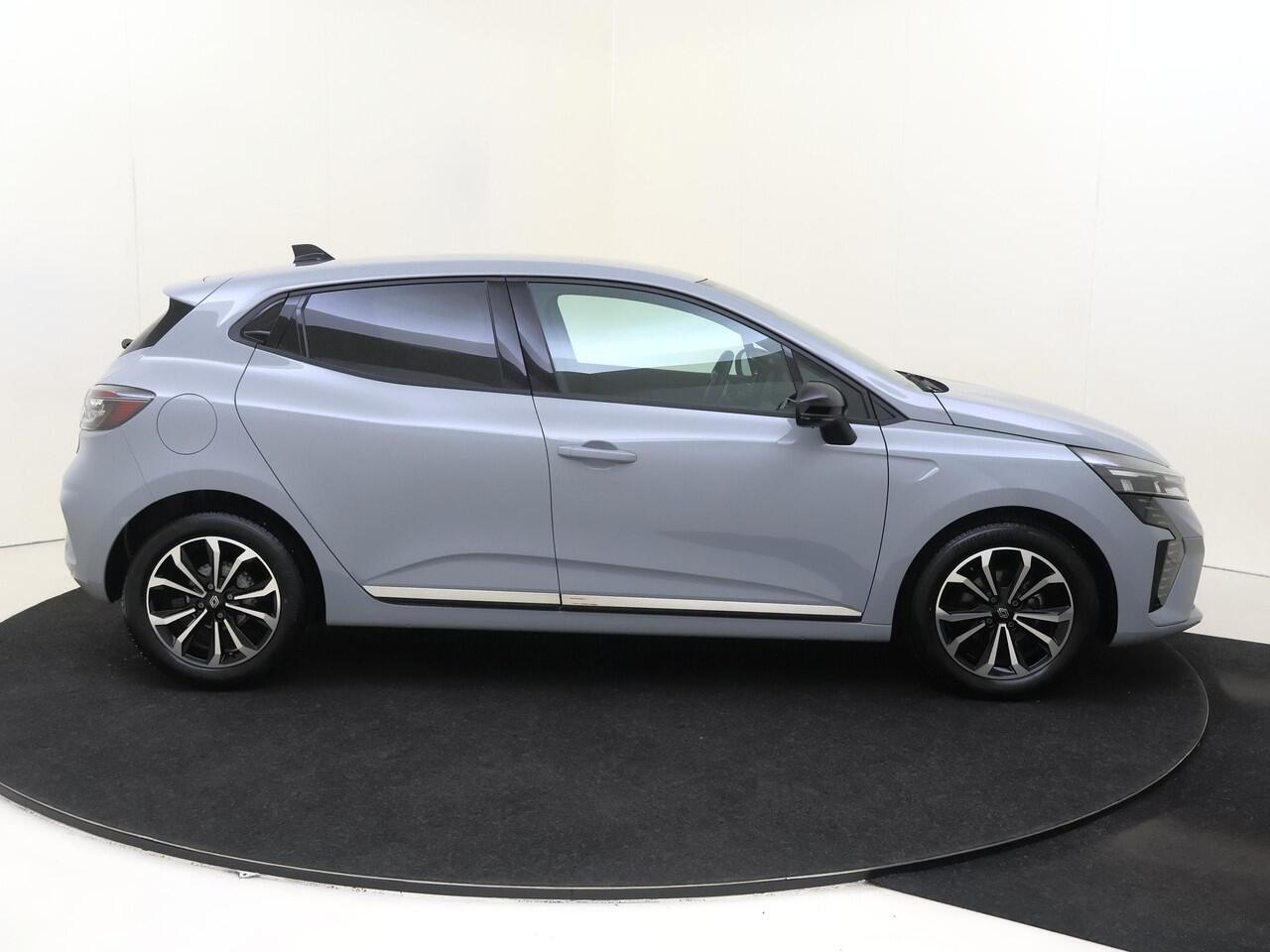 Renault CLIO 1.0 TCe 90 PK Techno Navigatie | Airco | Camera | Parkeersensoren Achter | Apple Carplay | Android Auto