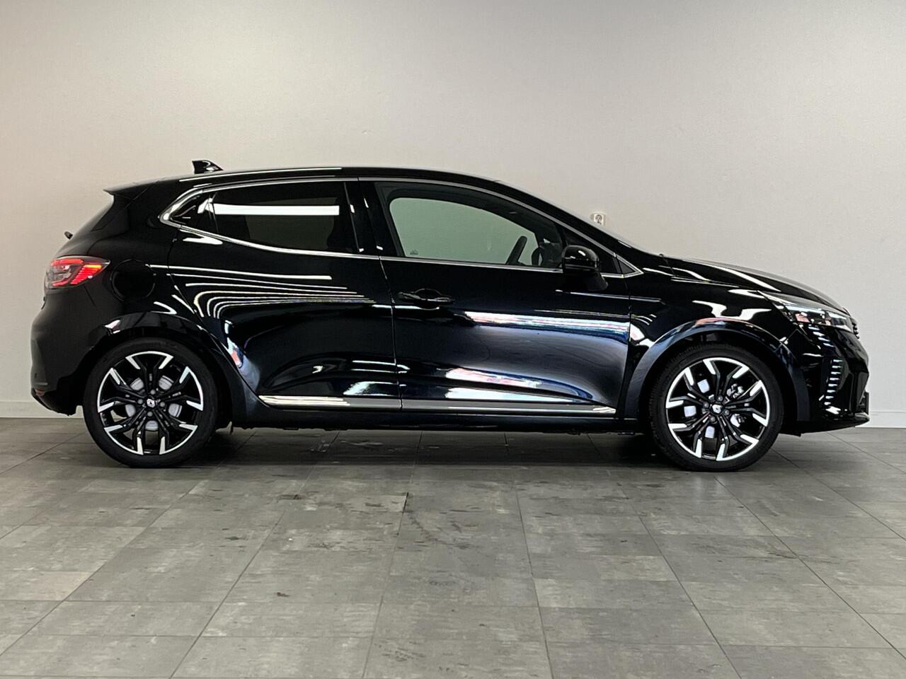 Renault CLIO 1.6 E-Tech Full Hybrid 145 techno | CAMERA | KEYLESS | APPLE CARPLAY & ANDROID AUTO | 17-INCH | NAVIGATIE