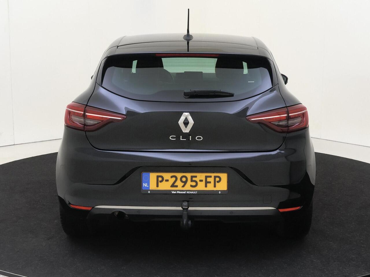Renault CLIO 1.0 TCe Intens Trekhaak | Navigatie | Stoelverwarming | lichtmetalen velgen 17"| 360 Camera