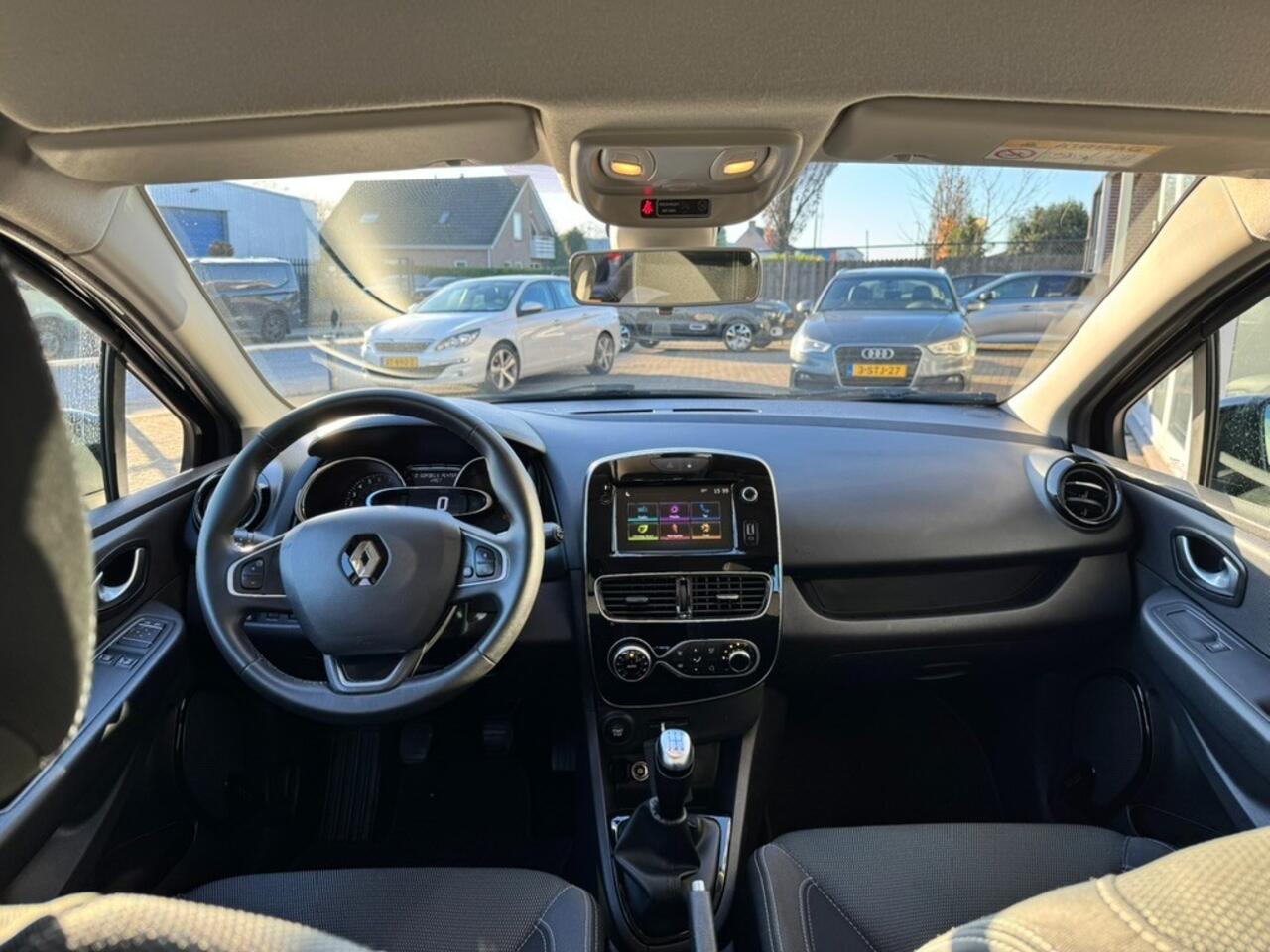 Renault CLIO Estate 0.9 TCe Intens Navigatie Camera Cruise en Climat ALL IN
