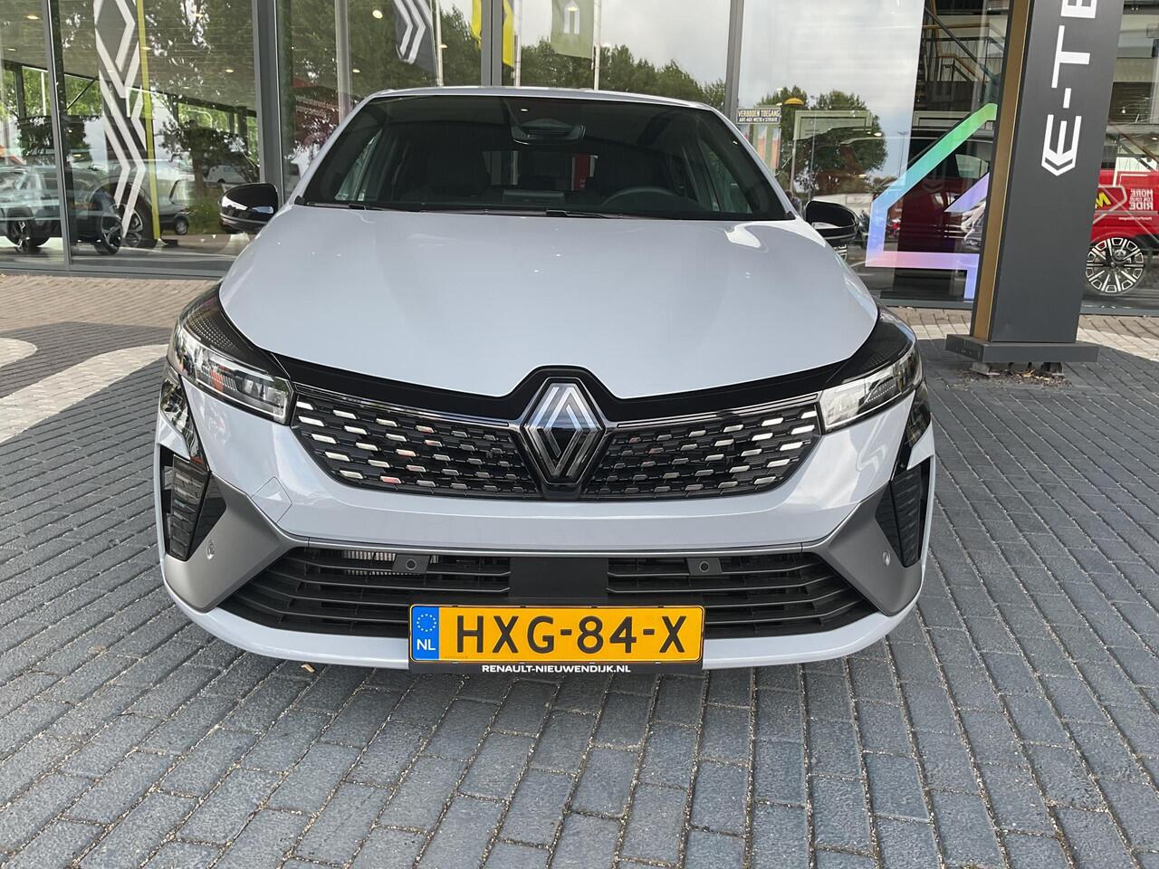 Renault CLIO 1.6 E-Tech Full Hybrid 145 esprit Alpine / Demo Hillegom / Vraag naar beschikbaarheid