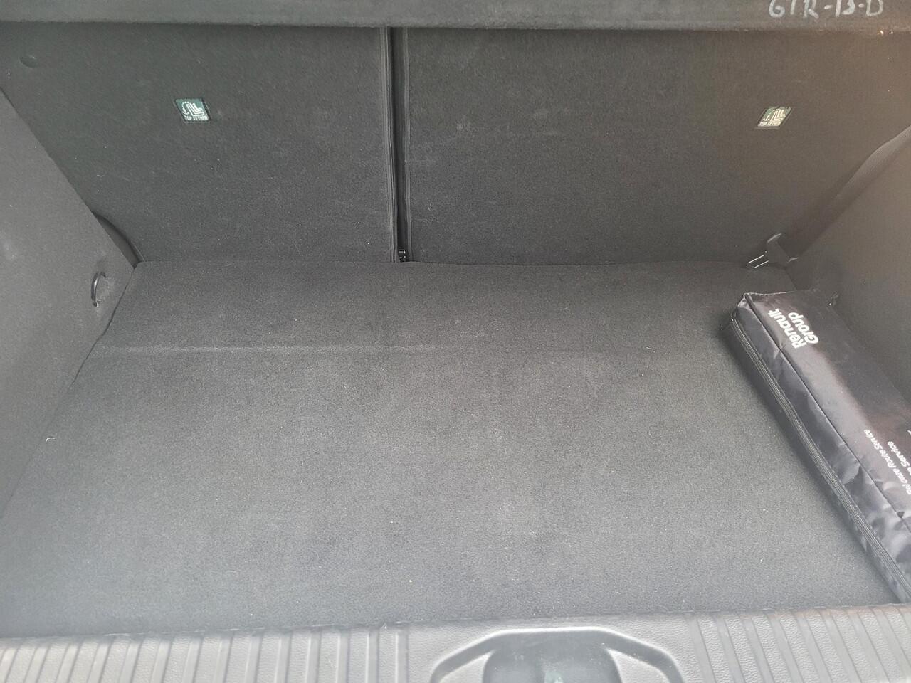 Renault CLIO 1.6 E-Tech Full Hybrid 145 techno | Groot Navi | Camera | 17 Inch