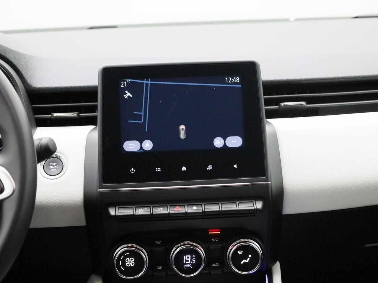 Renault CLIO 1.0 TCe Techno 90PK | Navigatie | Achteruitrijcamera | Climate Control | Half-Leder | Apple CarPlay & Android Auto