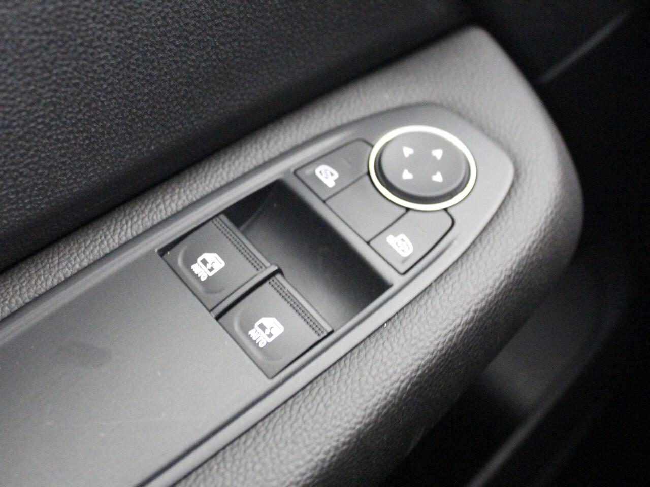 Renault CLIO 1.6 E-Tech Hybrid 140 Zen | Automaat | Navi |*