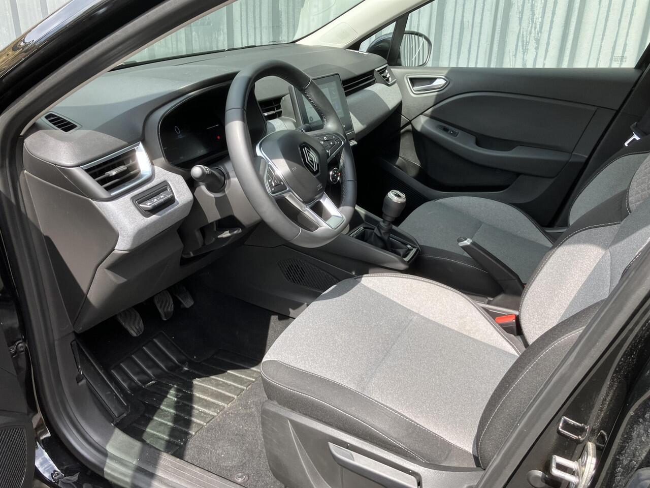 Renault CLIO 1.0 TCe 90 GPF Evolution * LM-Velgen, Camera + Sensoren, Donker Glas, Stoelverwarming, Navigatie, Reservewiel, Cruise Control, Licht/Regensensor, Apple CarPlay/Android Auto