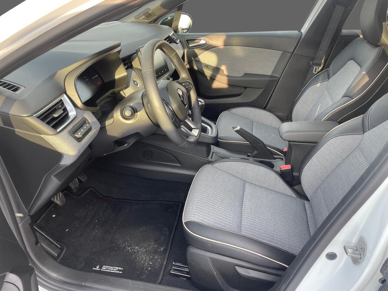 Renault CLIO 1.0 TCe 90 GPF techno / LED / CarPlay / Camera / Clima