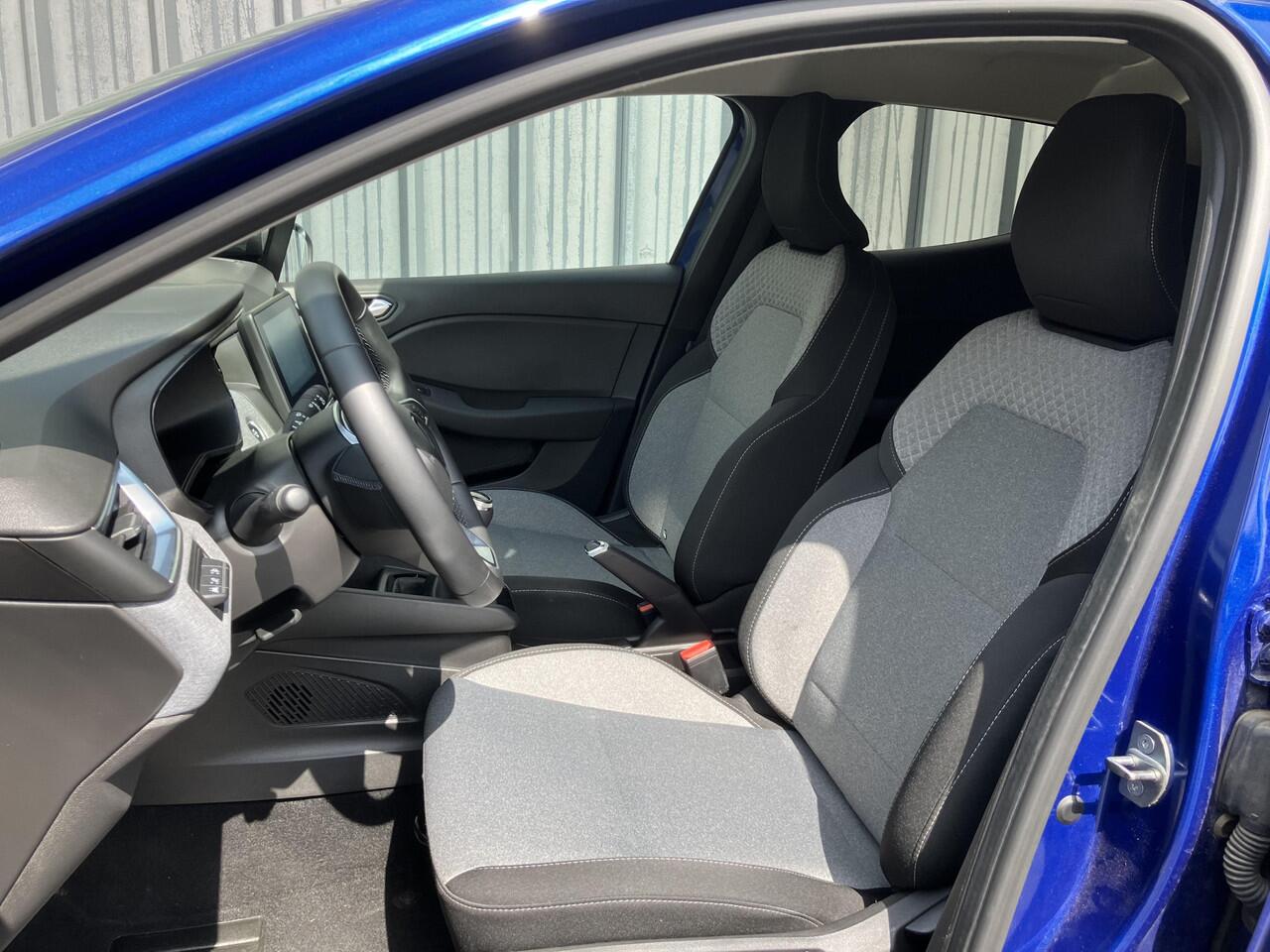 Renault CLIO 1.0 TCe 90 GPF Evolution * LM-Velgen, PDC, Donker Glas, Stoelverwarming, Navigatie, Reservewiel, Cruise Control, Licht/Regensensor, Apple CarPlay/Android Auto