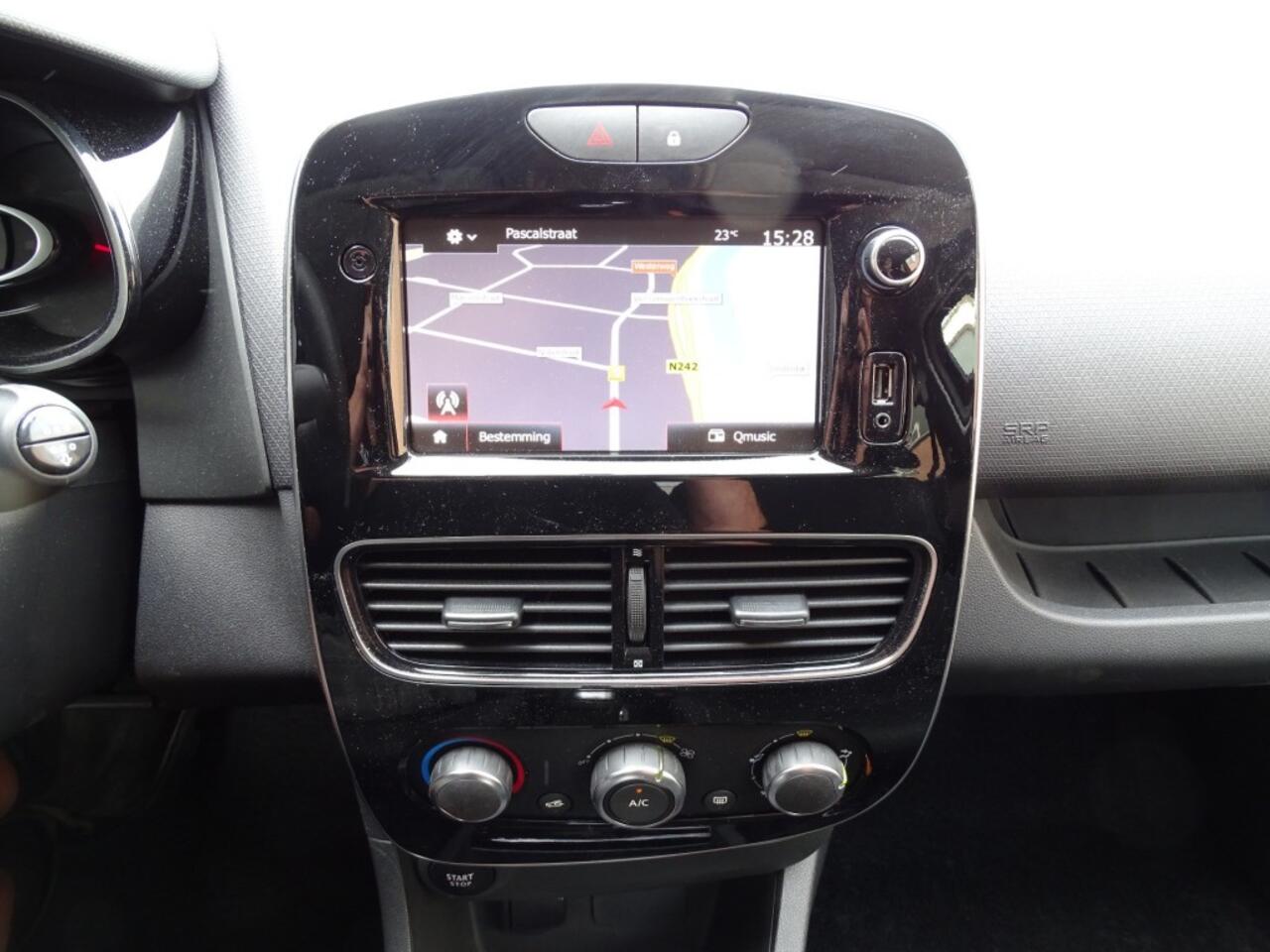 Renault CLIO 0.9 TCE LIMITED-Navi-Pdc-Cruise-Led-Usb/Blth-Led