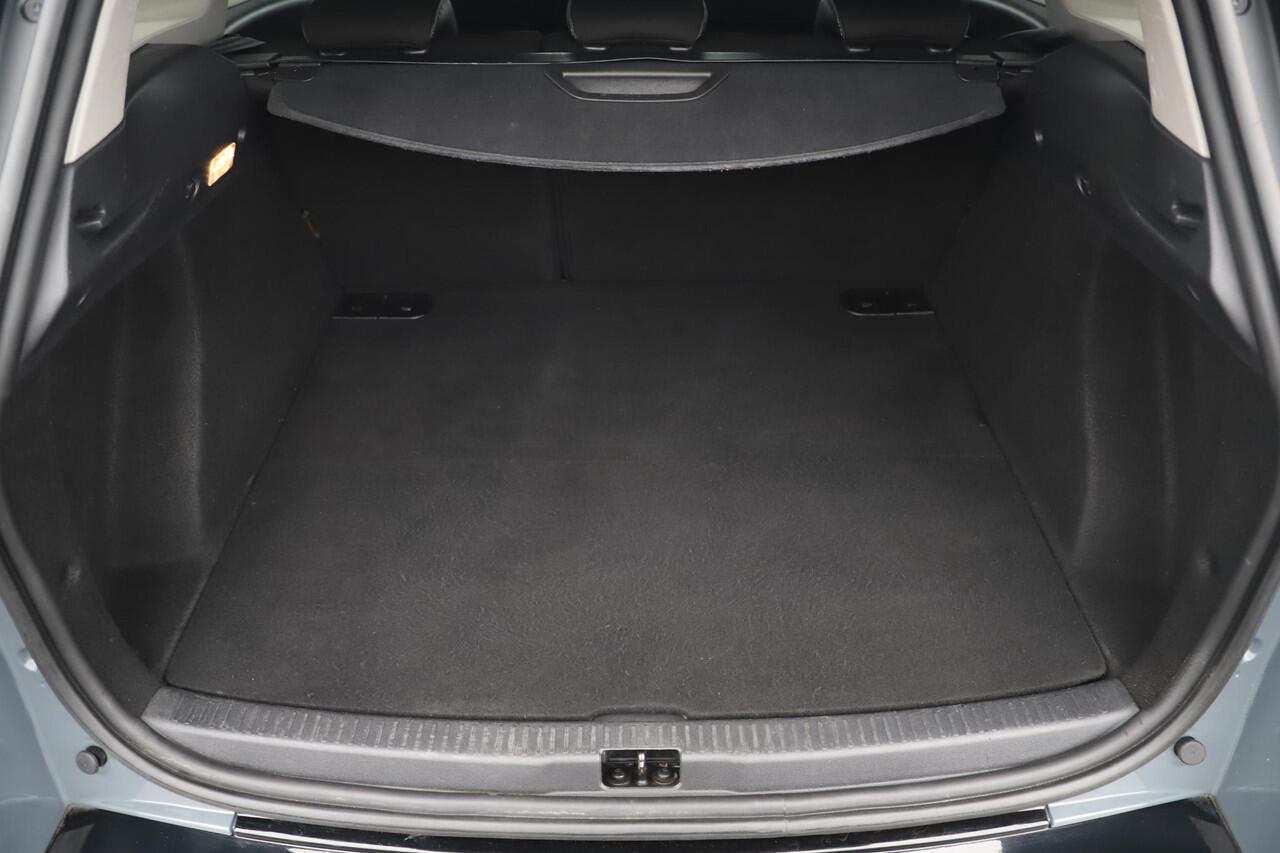 Renault CLIO Estate 0.9 TCe Limited Nardo Grey 16 inch LMV Keyless Navigatie Carplay Airco Cruise Control