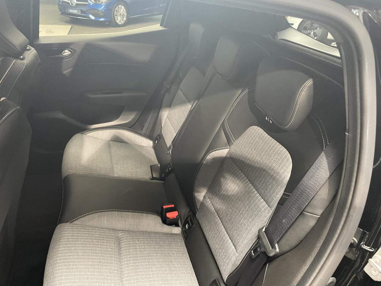 Renault CLIO 1.0 TCe 90 GPF techno | Achteruitrijcamera | Apple CarPlay / Android Auto | 17" LMV | Climate Control |