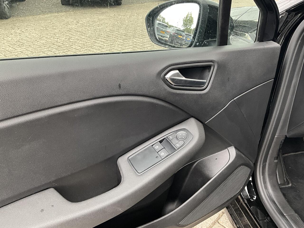 Renault CLIO 1.0 TCe 90 Equilibre